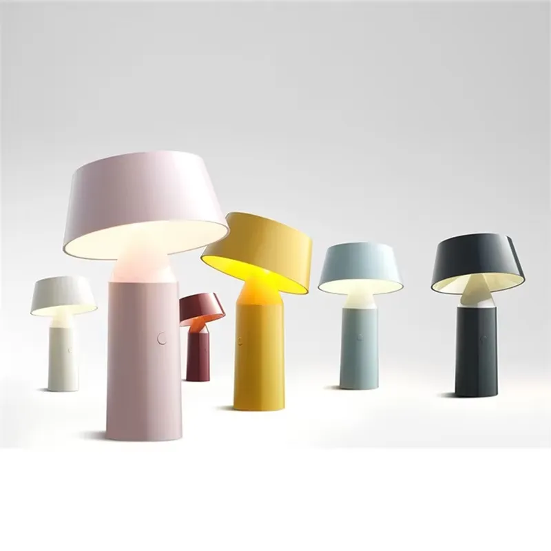 Nowoczesna, designerska lampa  – Desk Lamp recenzja i cena